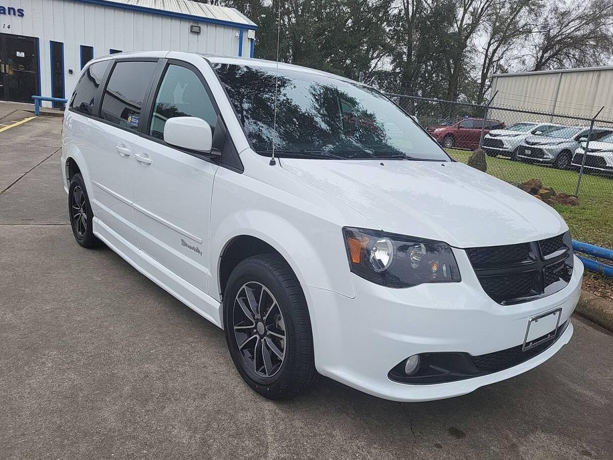 DODGE GRAND CARAVAN 2015 2C4RDGCGXFR672126 image